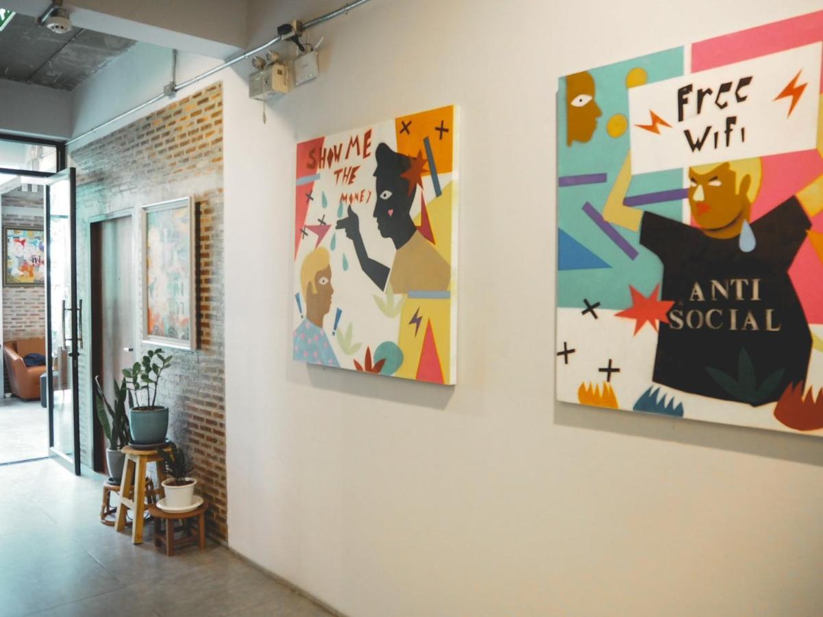 Give Me 5 Hostel Chiang Mai Ngoại thất bức ảnh