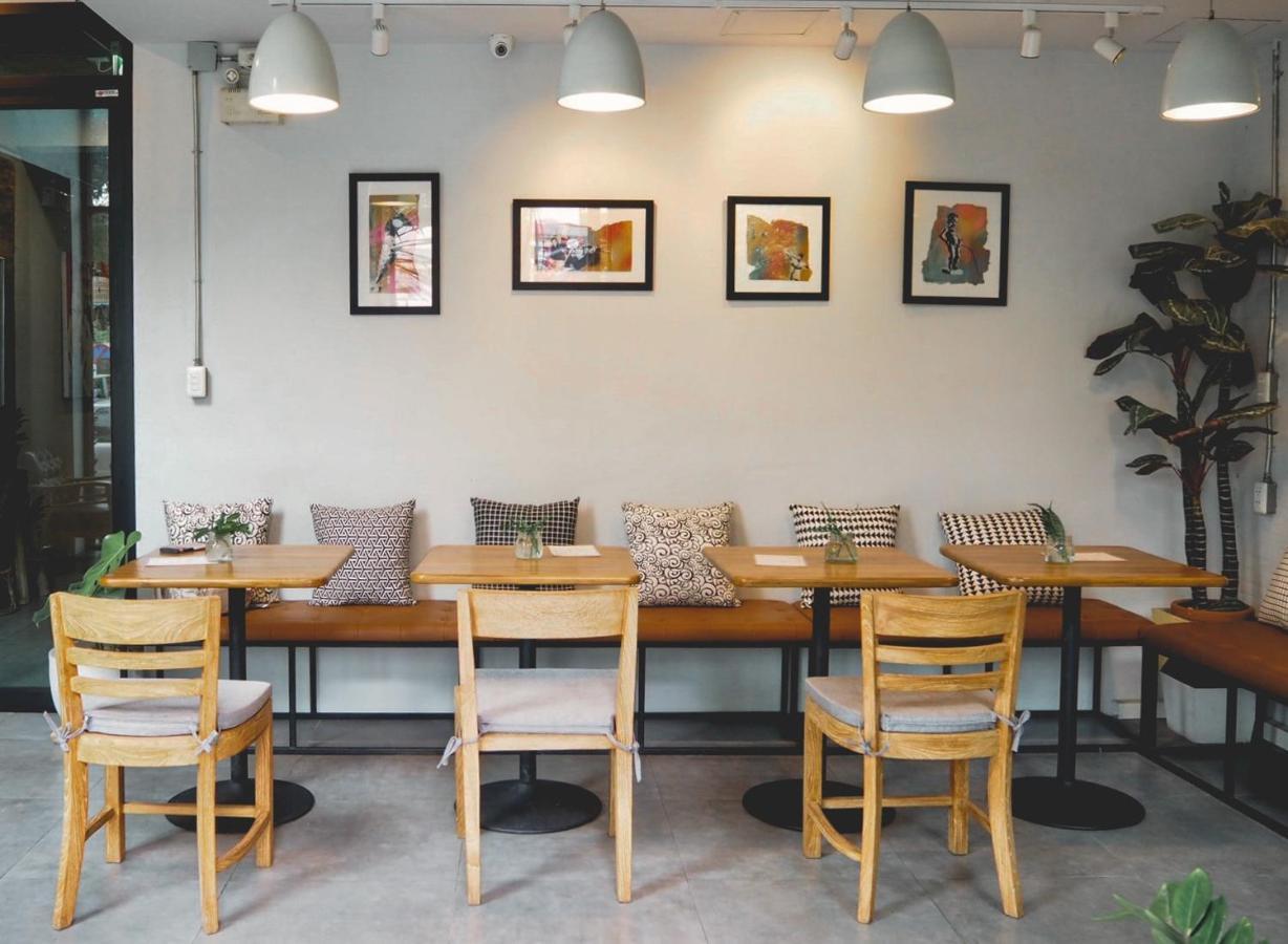 Give Me 5 Hostel Chiang Mai Ngoại thất bức ảnh
