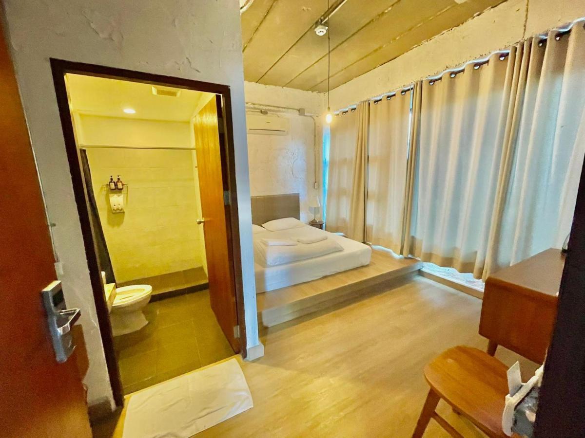 Give Me 5 Hostel Chiang Mai Ngoại thất bức ảnh