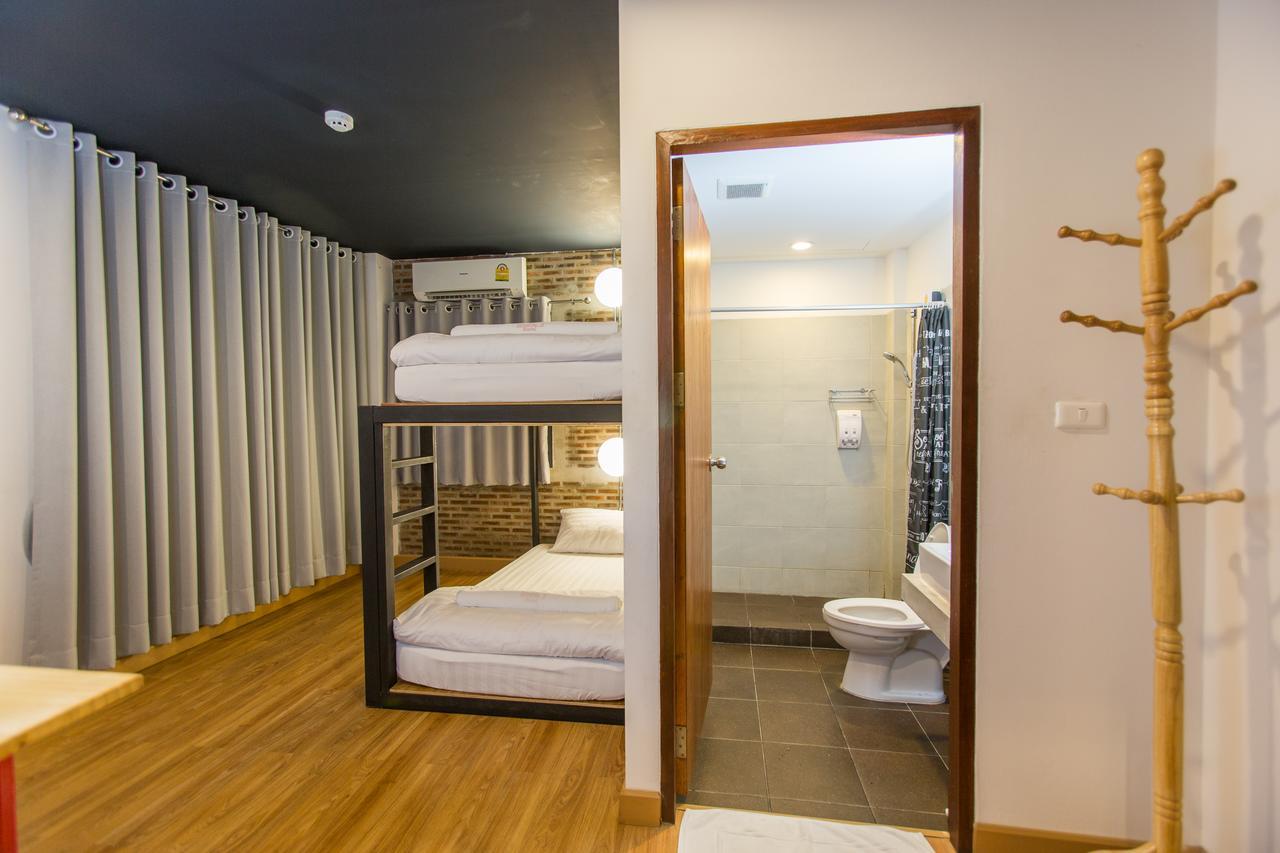 Give Me 5 Hostel Chiang Mai Ngoại thất bức ảnh