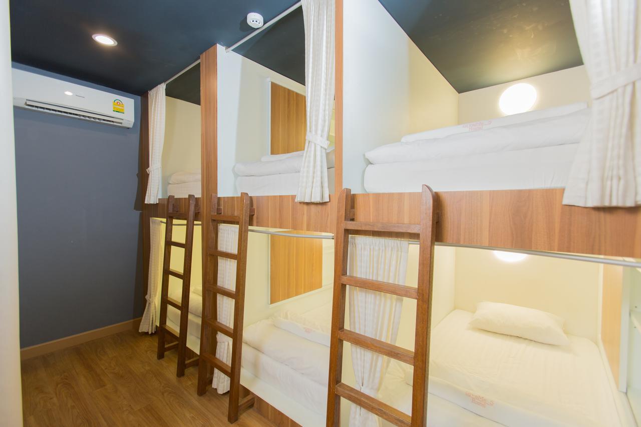 Give Me 5 Hostel Chiang Mai Ngoại thất bức ảnh